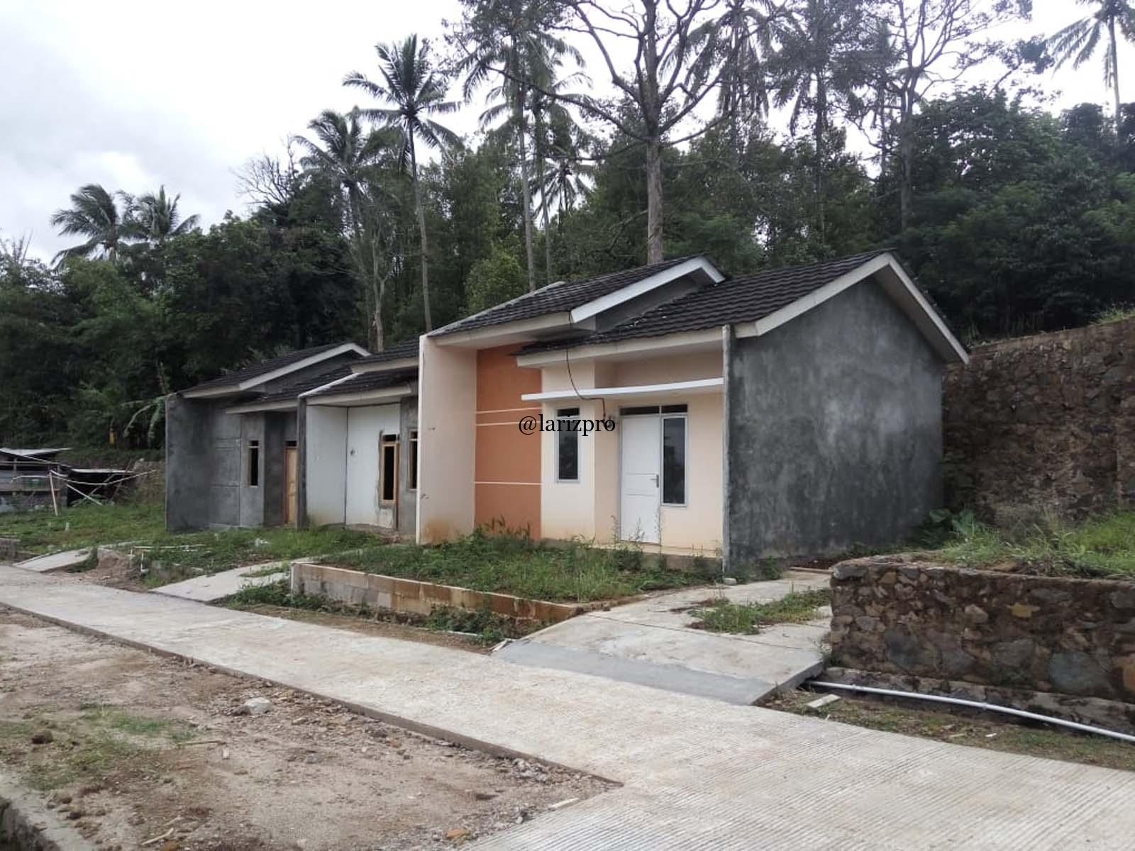 Griya Bukit Pesona
