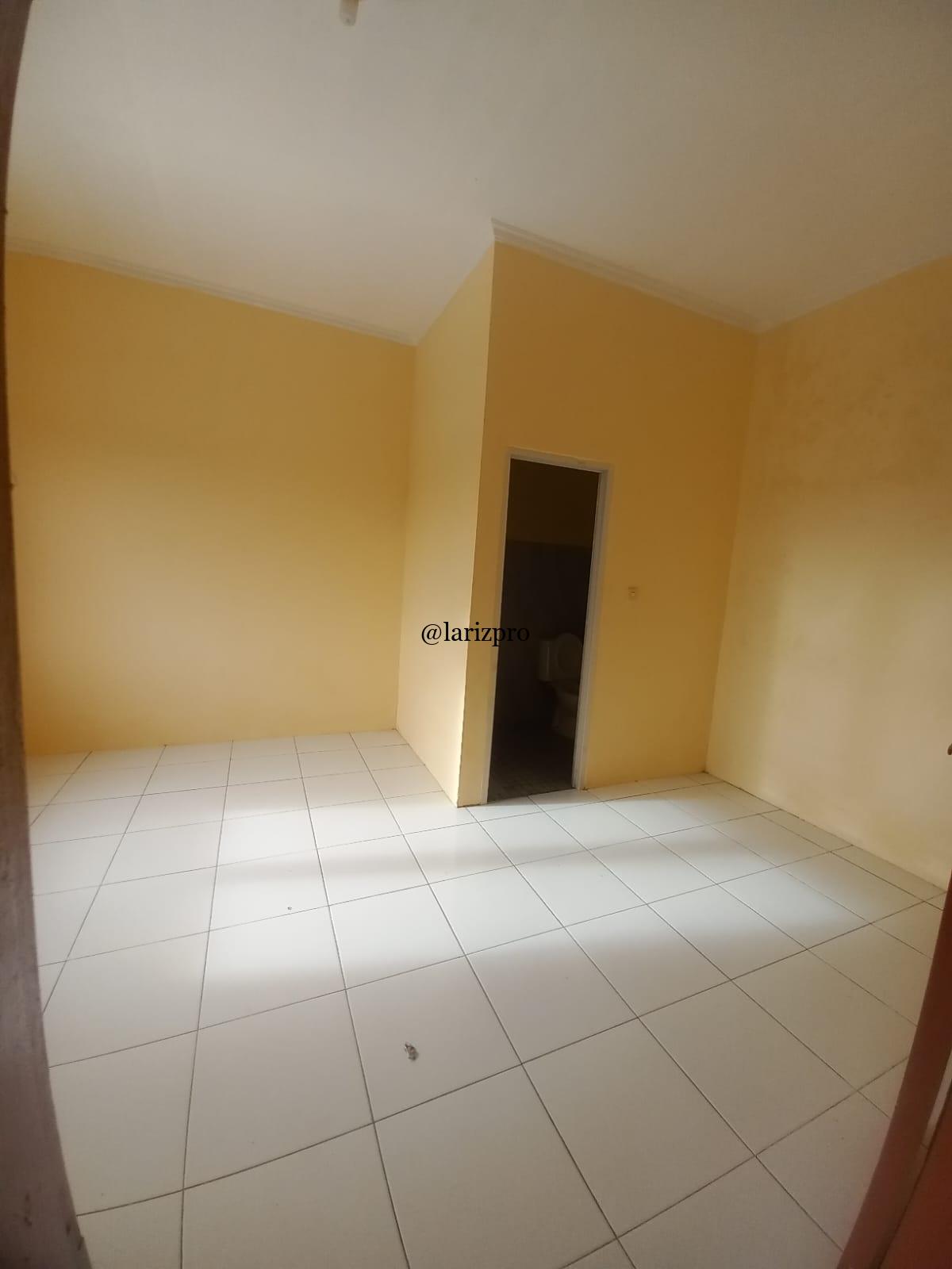 Rumah Siap Huni 2 Lantai Cikaret Cibinong 3 KT 2 KM - Gambar 2