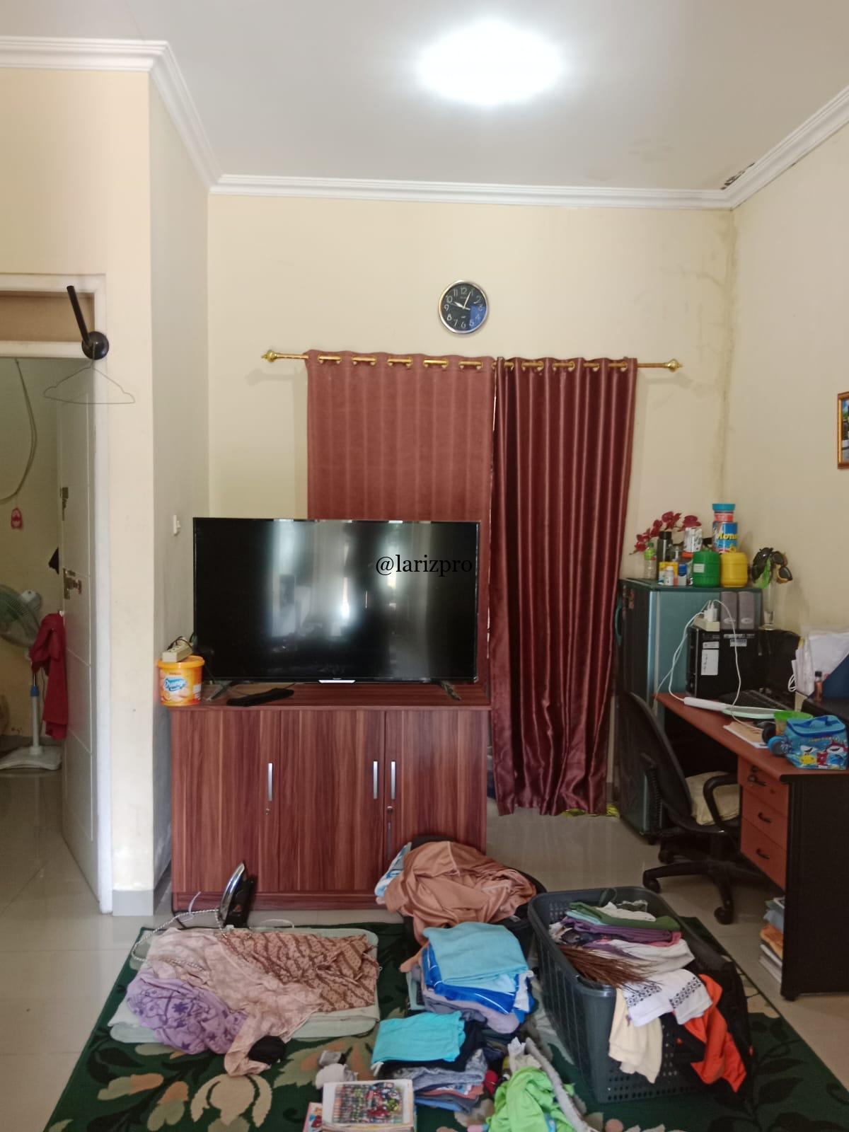 Rumah Terawat Siap Huni Cibinong Bogor 2 KT SHM Hadap Timur - Gambar 2