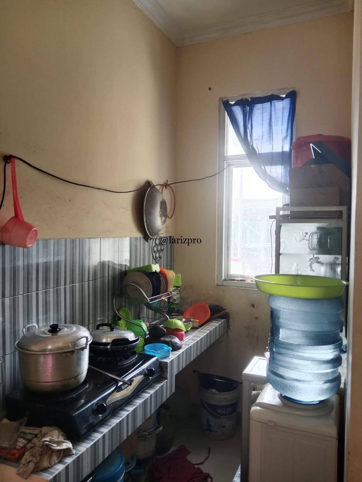 Rumah Terawat Siap Huni Cibinong Bogor 2 KT SHM Hadap Timur - Gambar 3