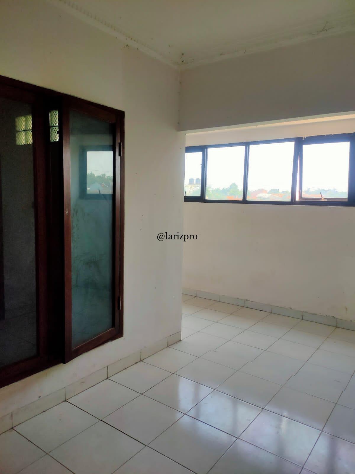 Rumah Mewah 3 Lantai di Nirwana Golden Park Cibinong – SHM - Gambar 2