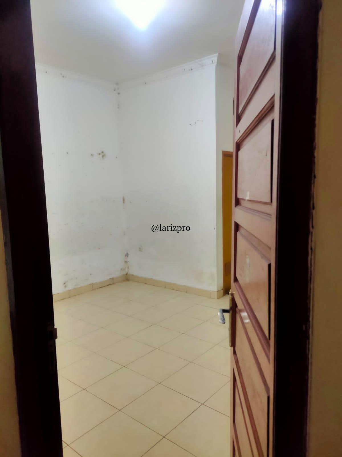 Rumah Mewah 3 Lantai di Nirwana Golden Park Cibinong – SHM - Gambar 6