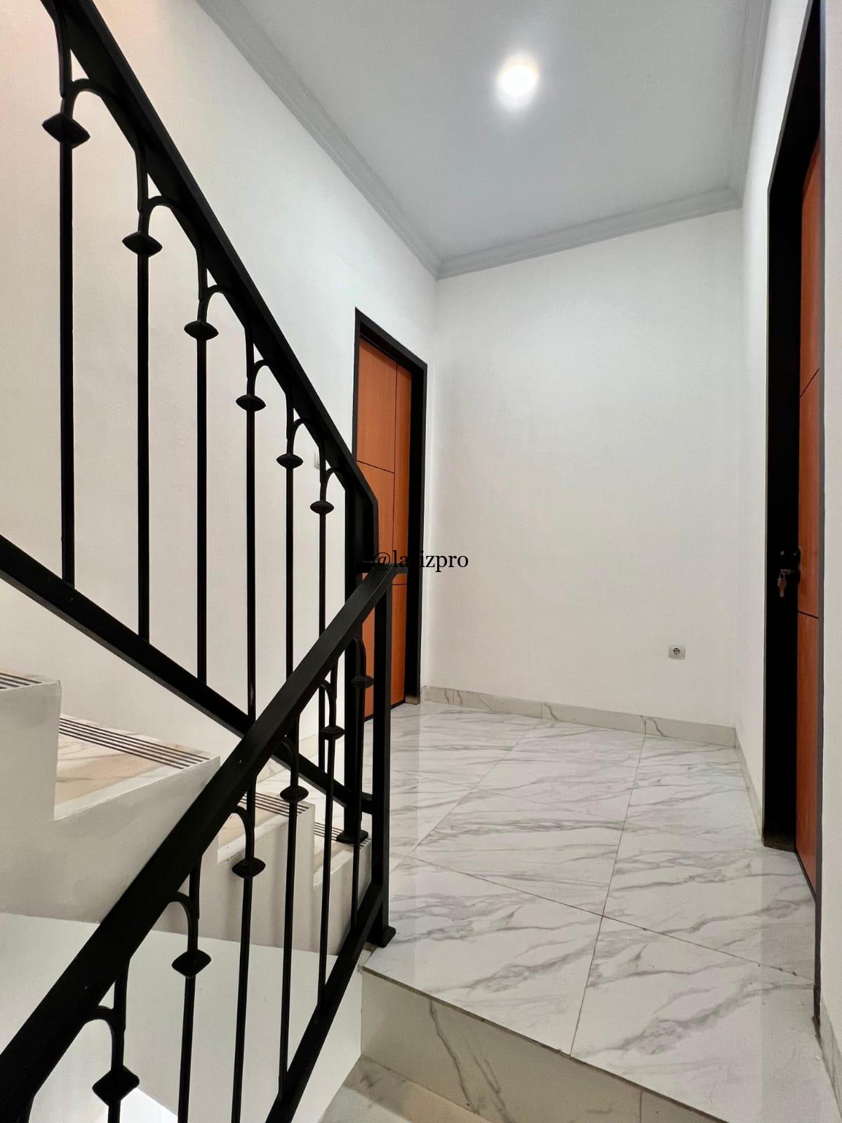 Rumah 3 Lantai dengan Rooftop Dekat Tol Brigif & Krukut – SHM - Gambar 8