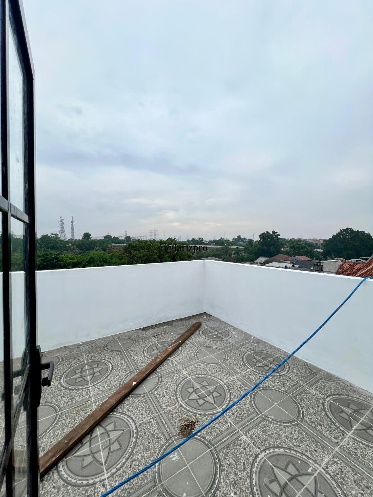 Rumah 3 Lantai dengan Rooftop Dekat Tol Brigif & Krukut – SHM - Gambar 13