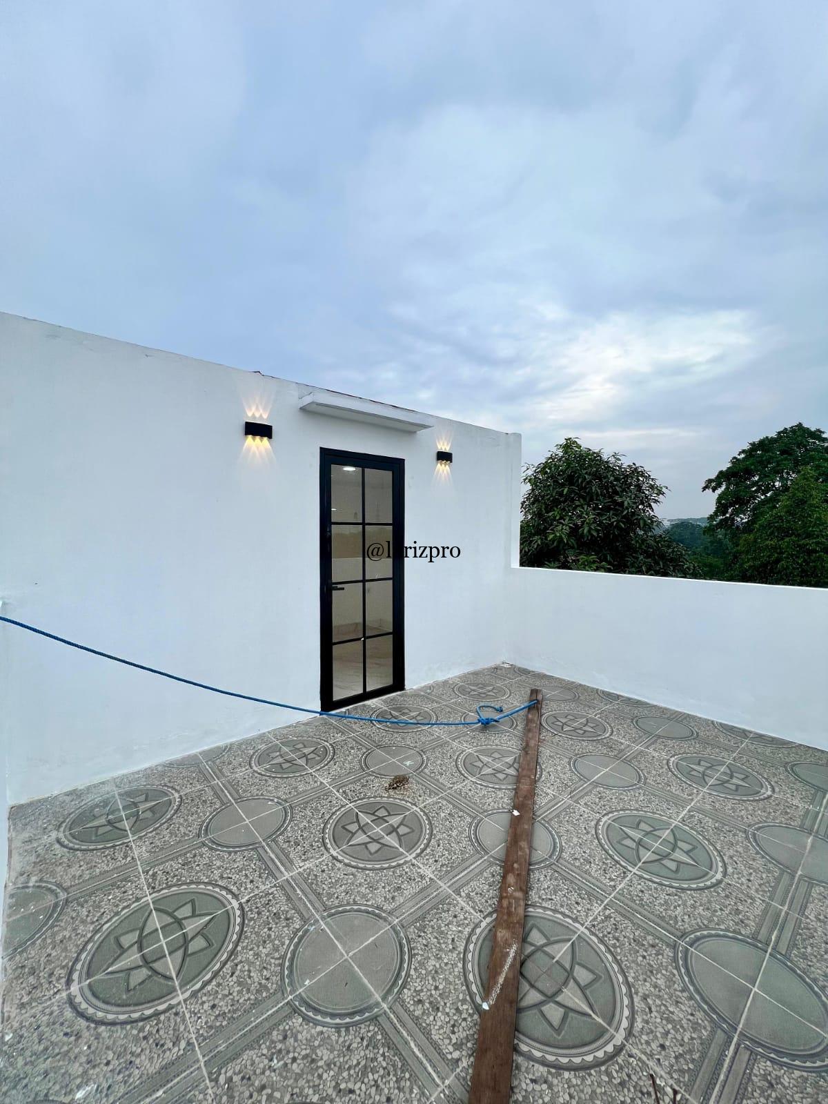 Rumah 3 Lantai dengan Rooftop Dekat Tol Brigif & Krukut – SHM - Gambar 18