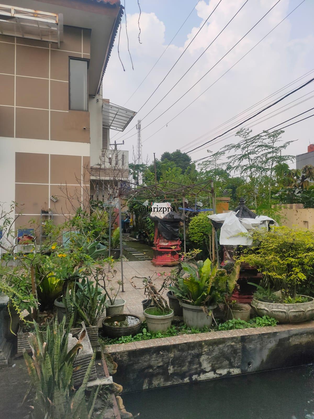 Rumah Mewah di Nuansa Telaga Kalibaru Cilodong Depok - Gambar 10