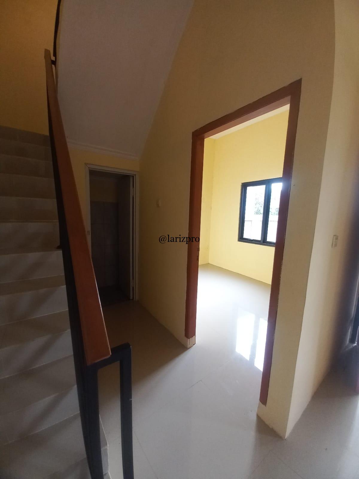 Rumah Siap Huni 2 Lantai Cikaret Cibinong 3 KT 2 KM - Gambar 16