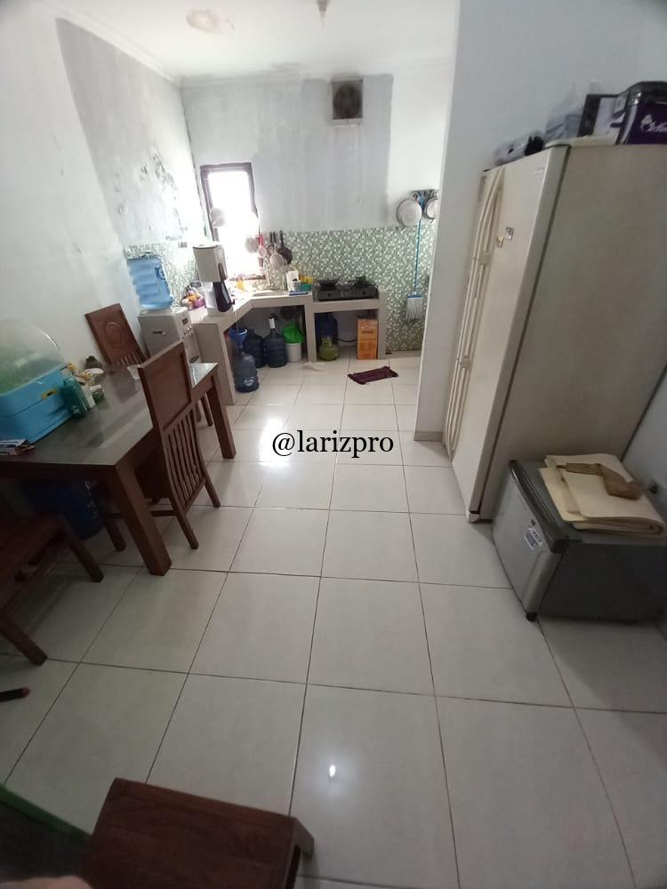 Rumah Griya Cilodong Asri Depok LT 177 LB 177 SHM Hadap Selatan - Gambar 10