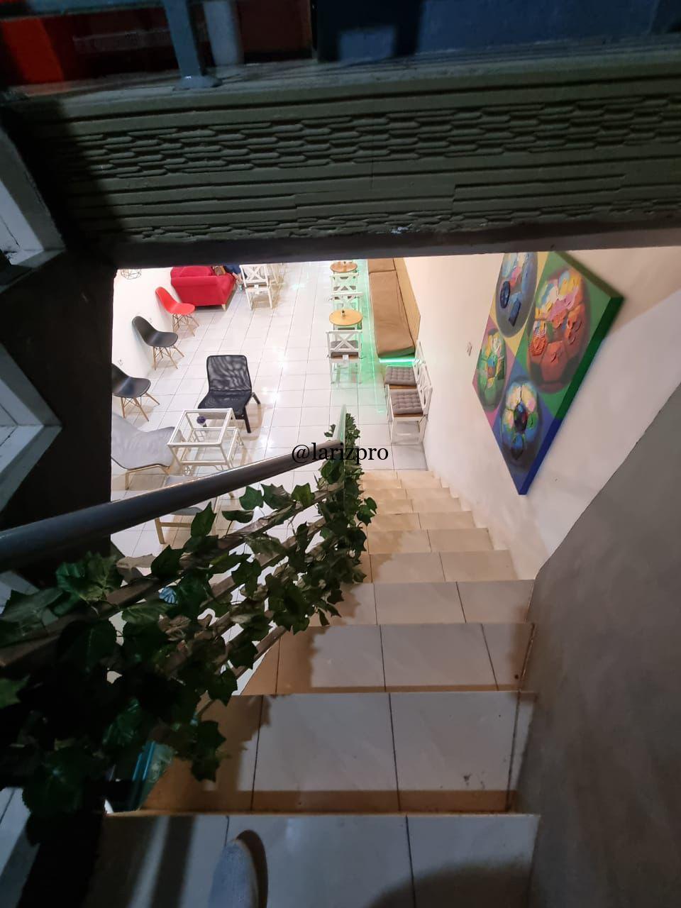 Ruko 3 Lantai SHM Lokasi Strategis Jl Raya Cikaret Cibinong Harga 3 M Nego - Gambar 16