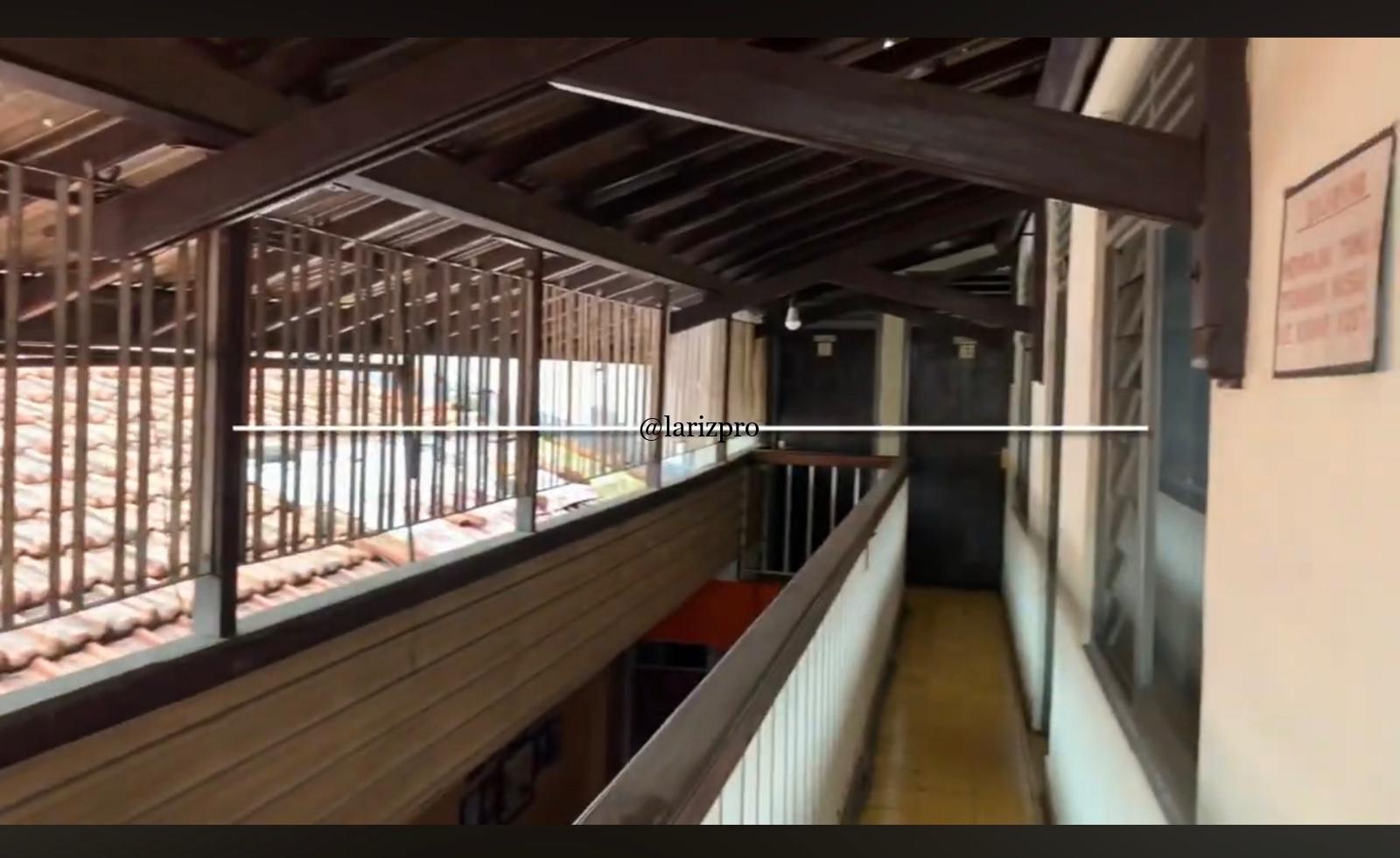 Rumah Strategis Depan SMPN 1 Cibinong LT 240 LB 300 SHM Cocok Usaha & Hunian - Gambar 6