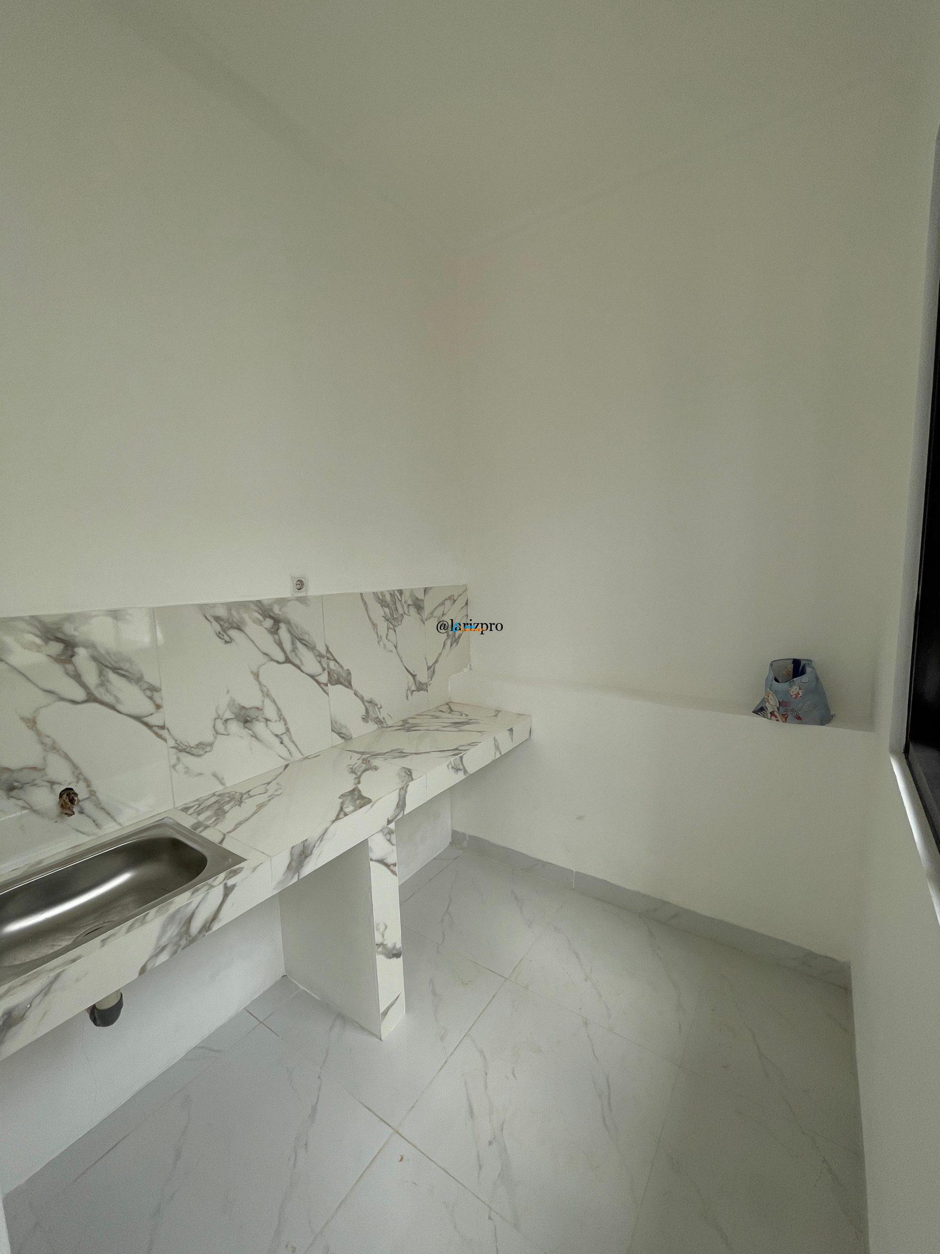 Rumah Dua Lantai Siap Huni Dekat GDC - Gambar 4