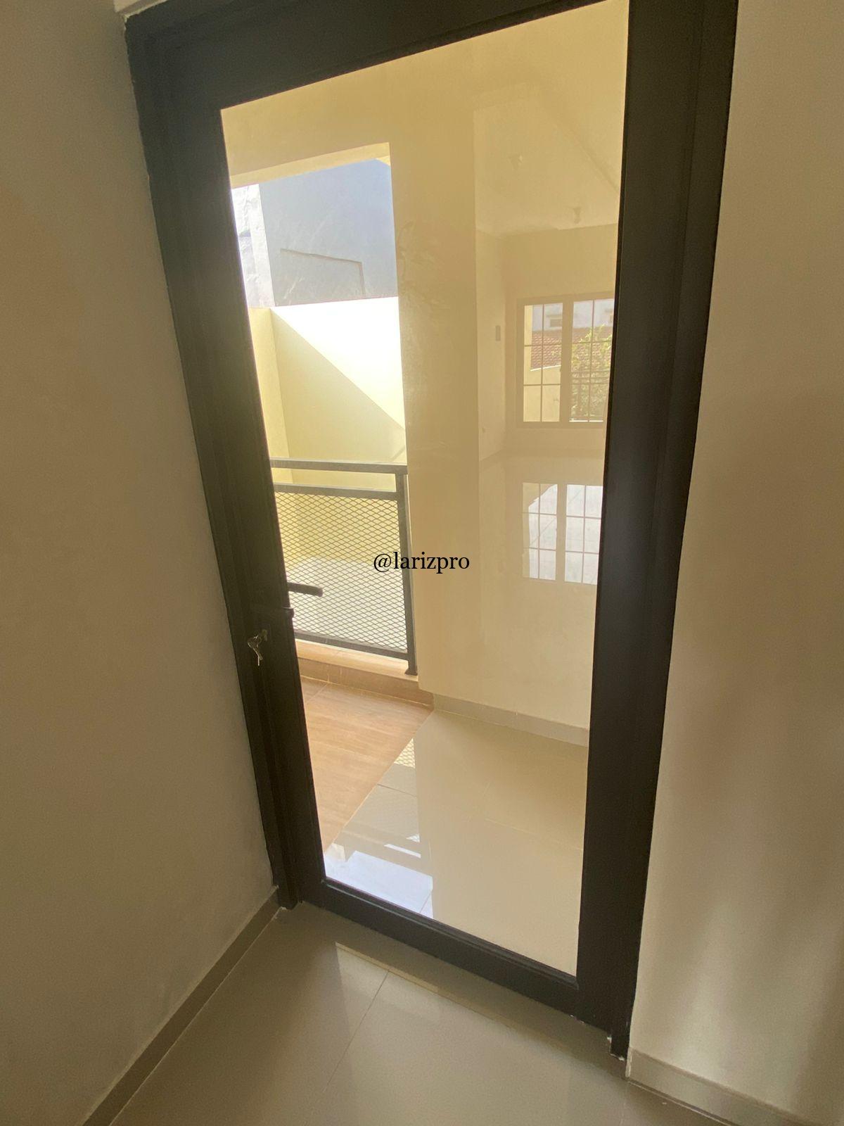 Rumah 2 Lantai SHM | Siap Huni | Dekat Tol & Sentul - Gambar 8