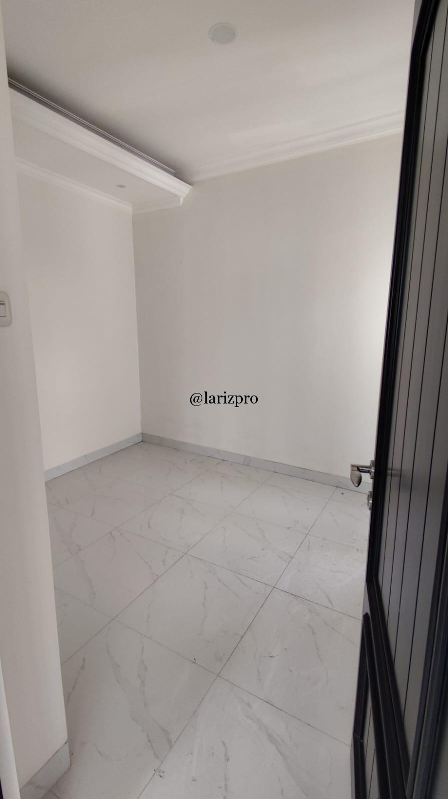 Rumah Classic Modern Mewah 3 Lantai Siap Huni Jagakarsa Jakarta Selatan - Gambar 7