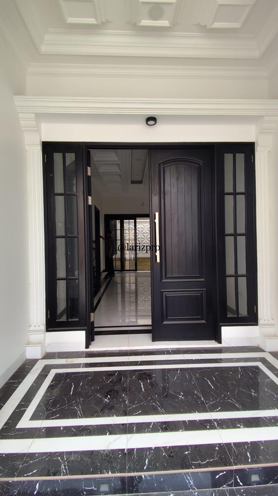 Rumah Classic Modern Mewah 3 Lantai Siap Huni Jagakarsa Jakarta Selatan - Gambar 11