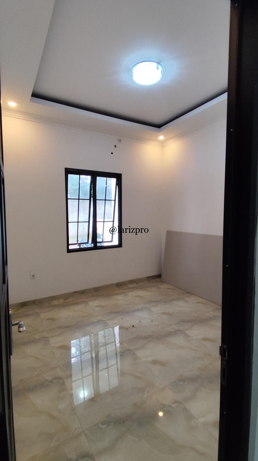 Rumah Classic Modern Mewah 3 Lantai Siap Huni Jl. Sadar Jagakarsa Jakarta Selatan - Gambar 16