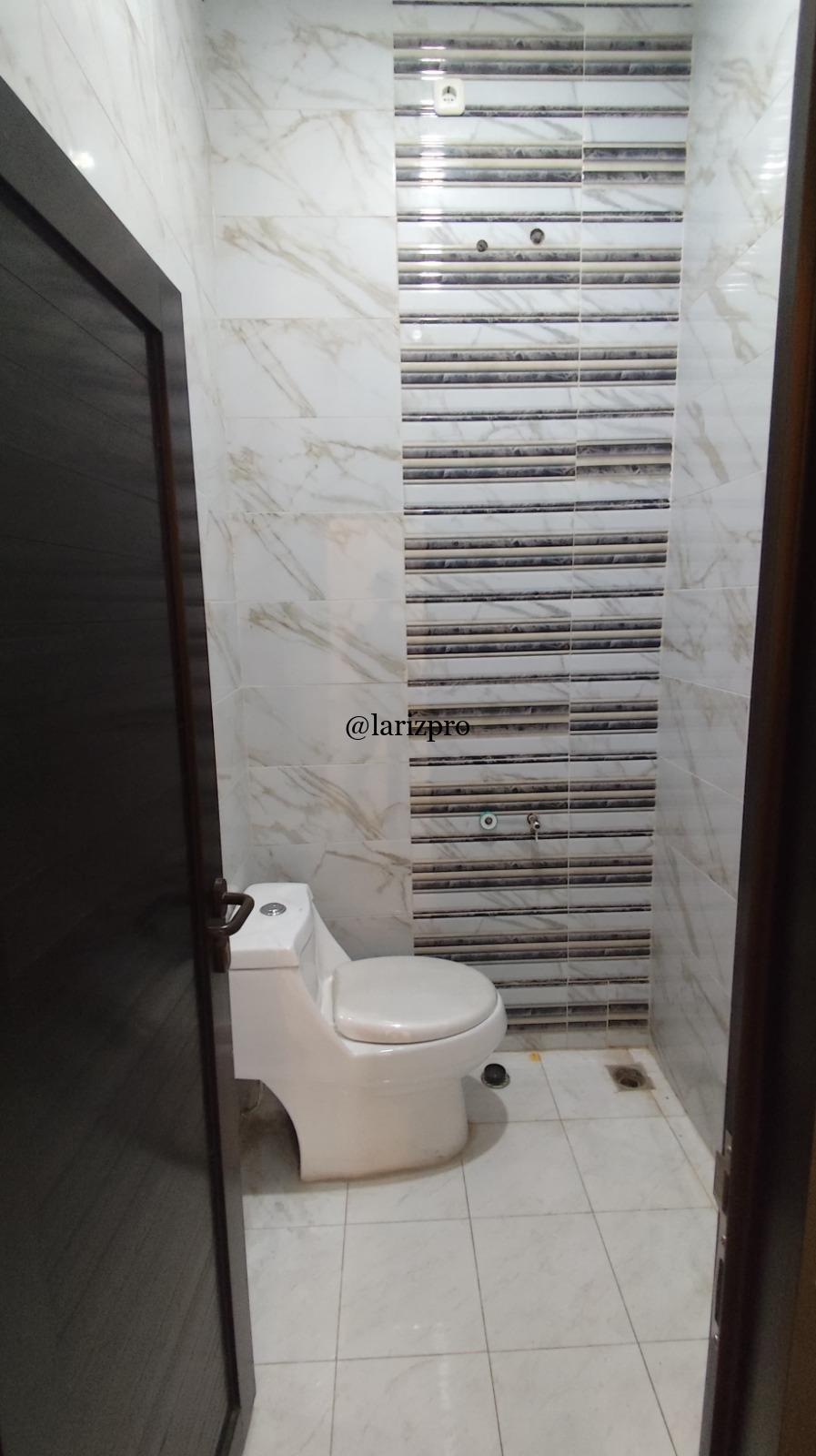 Rumah Classic Modern Mewah 3 Lantai Siap Huni Jl. Sadar Jagakarsa Jakarta Selatan - Gambar 26