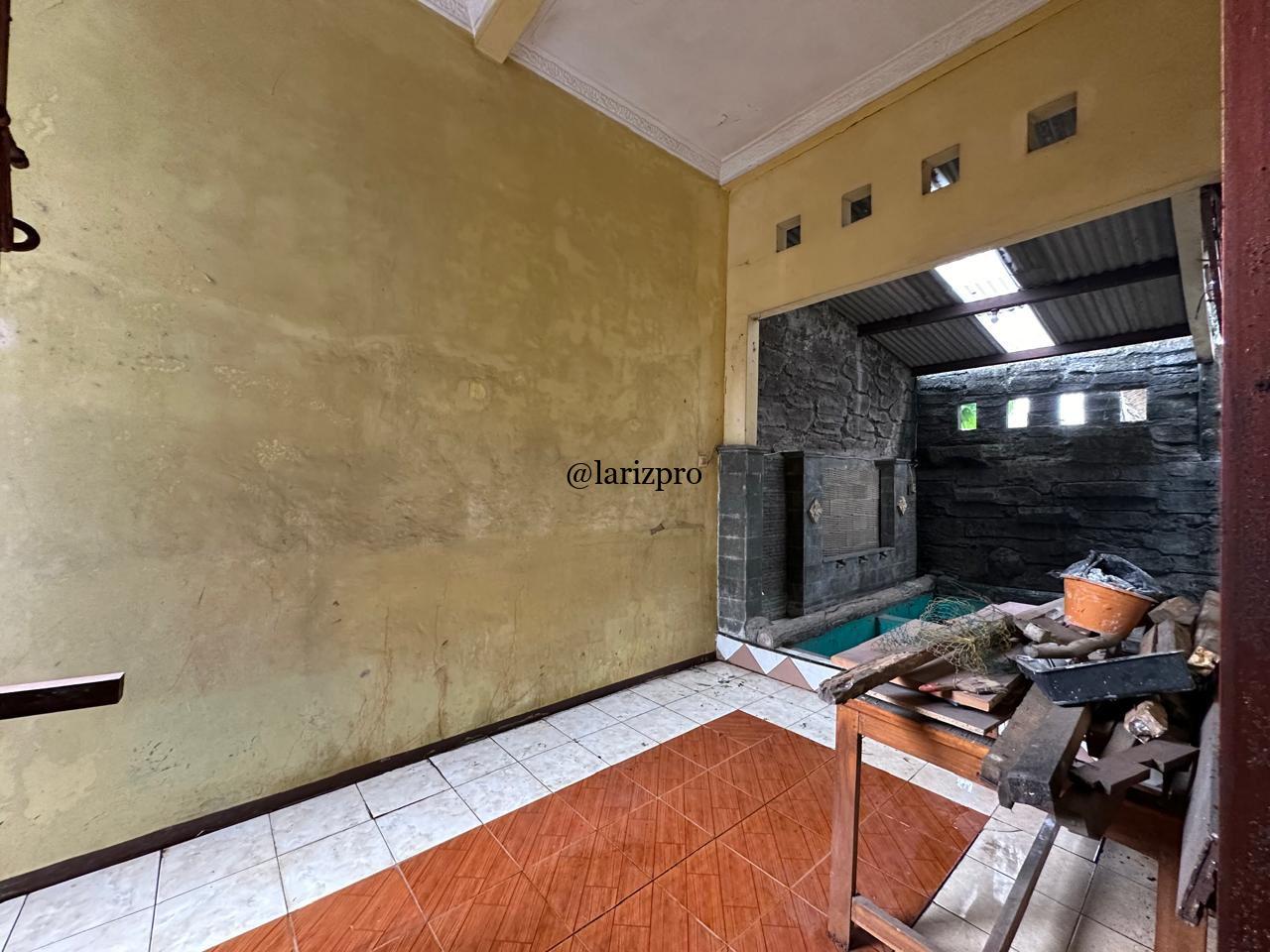 Rumah 2 Lantai SHM Cipedak Jagakarsa Jakarta Selatan LT 456 m² Harga 2,6 M - Gambar 17