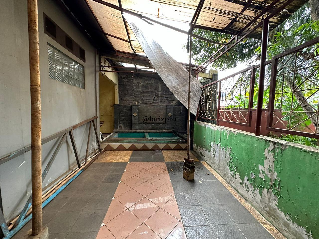 Rumah 2 Lantai SHM Cipedak Jagakarsa Jakarta Selatan LT 456 m² Harga 2,6 M - Gambar 7