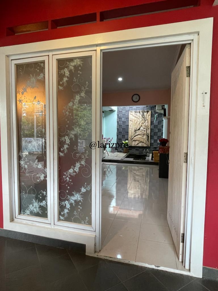 Rumah Dijual Mutiara Juanda Residence Semi Furnished, Siap Huni - Gambar 2