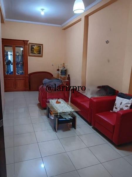 Rumah 2 Lantai Kota Depok Terawat – Dekat Stasiun & Alun-Alun - Gambar 2