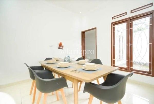 Rumah Cantik 2 Lantai Bukit Asri Residence Jaksel LT 186 SHM 2,35M - Gambar 7