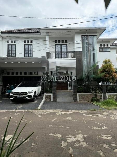 Rumah Mewah Depok Turun Harga 6M SHM Kolam Renang Full Furnished - Gambar 5