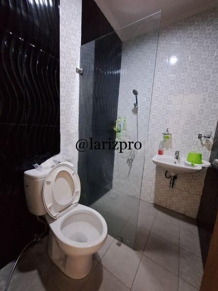 Rumah Mewah Full Furnished Rivella Park Bogor – Seberang Kolam Renang - Gambar 4