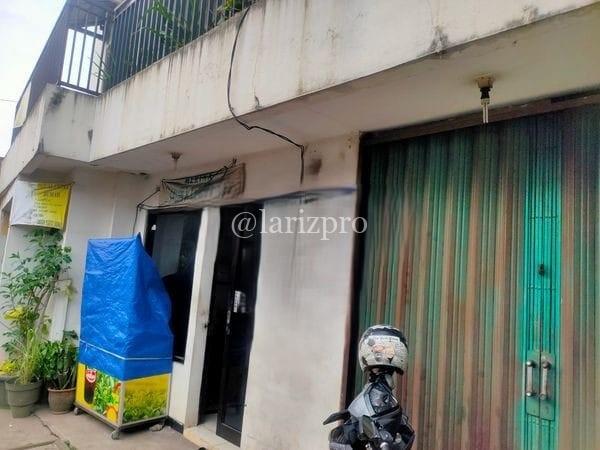 Rumah 2 Lantai Bonus 3 Ruko Depok Strategis Pinggir Jalan Abdul Ghani - Gambar 3