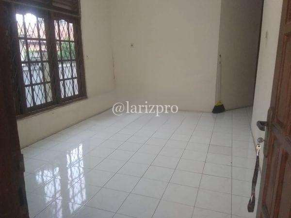 Rumah Luas Bogor 5 Kamar Harga 1,3 M SHM Dekat Cibinong City Mall - Gambar 2