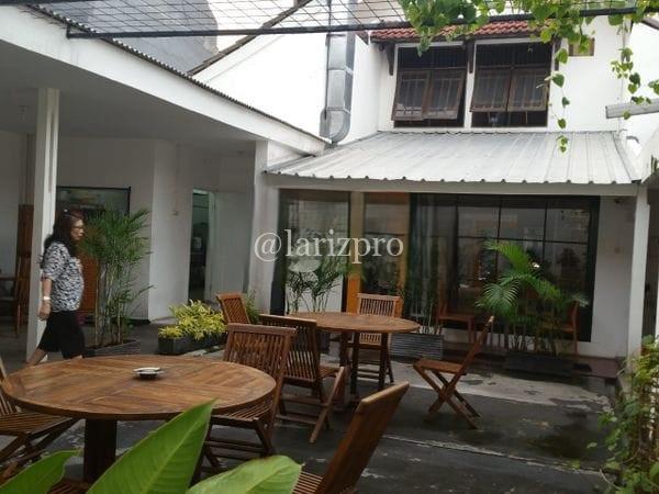 Ruko Strategis Bintaro Sewa 275 Juta/Tahun Pinggir Jalan Utama - Gambar 9