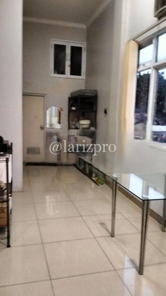 Sewa Rumah Besar Bojong Kulur Gunung Putri 2 Lantai Pinggir Jalan - Gambar 8