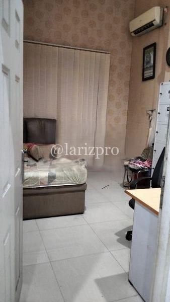 Sewa Rumah Besar Bojong Kulur Gunung Putri 2 Lantai Pinggir Jalan - Gambar 2
