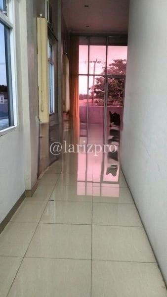 Sewa Rumah Besar Bojong Kulur Gunung Putri 2 Lantai Pinggir Jalan - Gambar 5