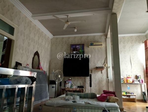 Rumah 3 Lantai Griya Satwika Telkom Ciputat Tangsel Strategis 2,5M - Gambar 5