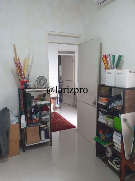 Rumah 2 Lantai Jagakarsa Jakarta Selatan Harga Turun 1,7M Strategis - Gambar 9
