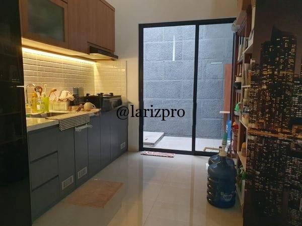 Rumah 2 Lantai Jagakarsa Jakarta Selatan Harga Turun 1,7M Strategis - Gambar 2