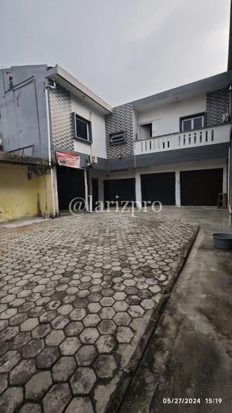 Rumah Pinggir Jalan Tanah Baru Depok LT 320 Halaman Luas SHM - Gambar 5